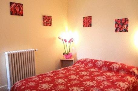 Logis Hotel Le Clos Des Oliviers Bourg-Saint-Andeol Room photo